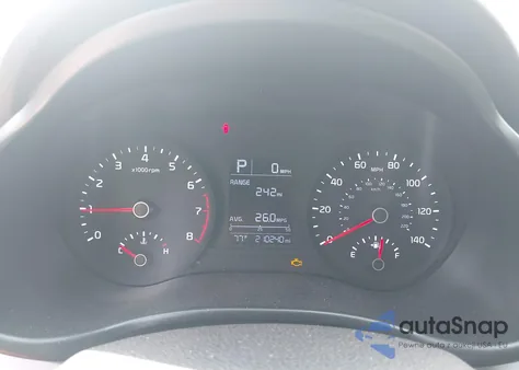 2018 Kia Rio S z USA, uszkodzony, nr VIN 3KPA24ABXJE077702